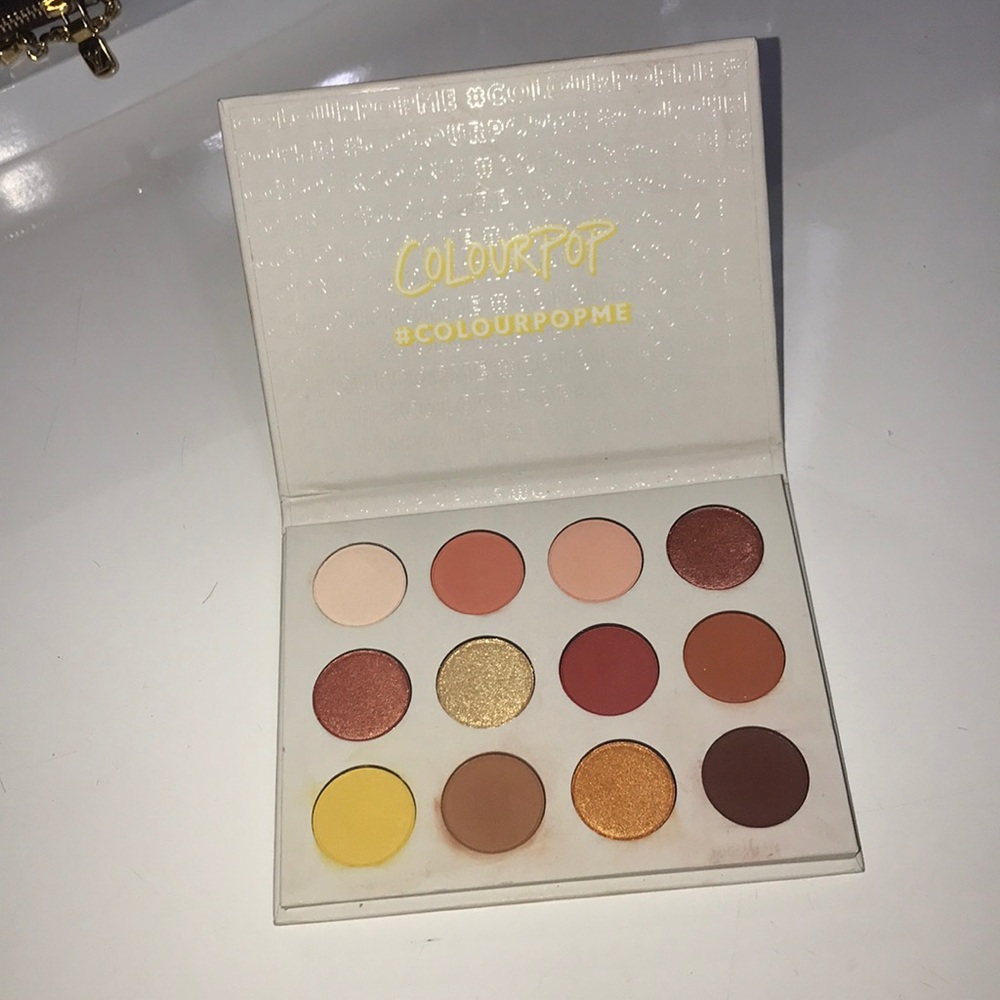 Colourpop Yes Please! Palette